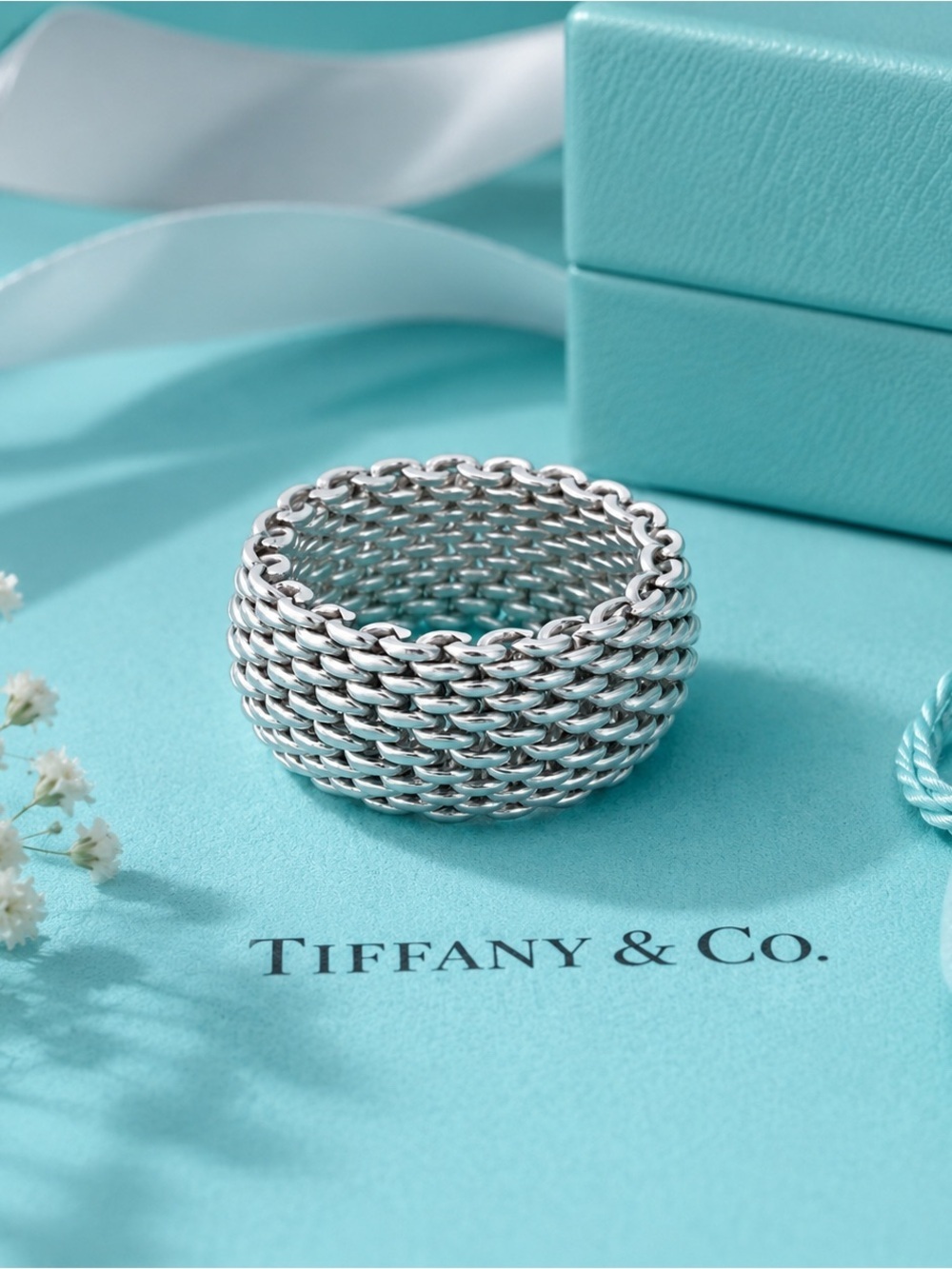 Tiffany & Co. Retired Somerset Flexible Mesh Ring Domed Authentic Size 6